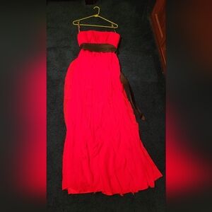 WHITE Vera Wang Bridal Collection Strapless Red and Black Dress